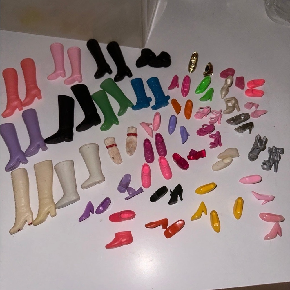 Vintage Barbie shoes